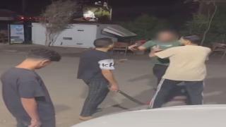 مشاجرة بسبب ركن سيارة أمام مقهى بالشرقية.. والأمن يضبط المتهم بالسلاح الأبيض