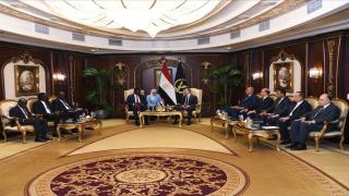 وزير الداخلية يبحث مع وزير الخارجية بجنوب السودان القضايا المشتركة