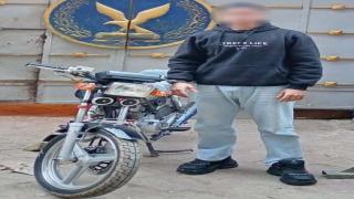 كفر الشيخ.. ضبط قائد دراجة نارية تسبب في إصابة سيدة