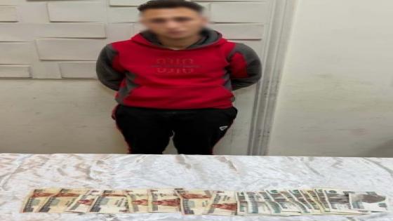 ضبط عامل توصيل استولى على أموال طلبات مطعم بالجيزة