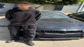 ضبط قائد سيارة قام بحركات استعراضية وخطر على حركة المرور بالنزهة