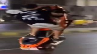 كشف حقيقة فيديو استعراض دراجة نارية خطير في الإسكندرية