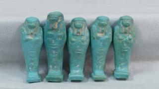 ضبط 277 قطعة أثرية بحوزة شخص في المنيا بقصد الاتجار