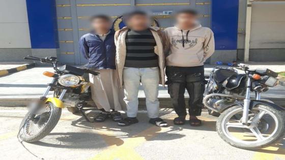 ضبط مرتكبي واقعة قيادة دراجتين ناريتين بشكل استعراضي بالتجمع الخامس