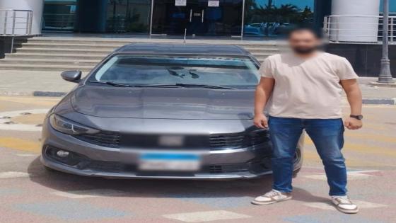 ضبط قائد سيارة سلك عكس الاتجاه في الجيزة بعد تداول فيديو الواقعة