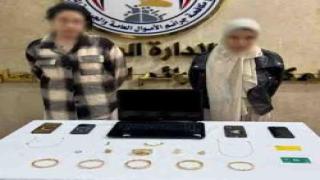 ضبط سيدتين ببورسعيد لاتهامهما بالنصب بإشعارات تحويل مزيفة والاستيلاء على هواتف محمولة
