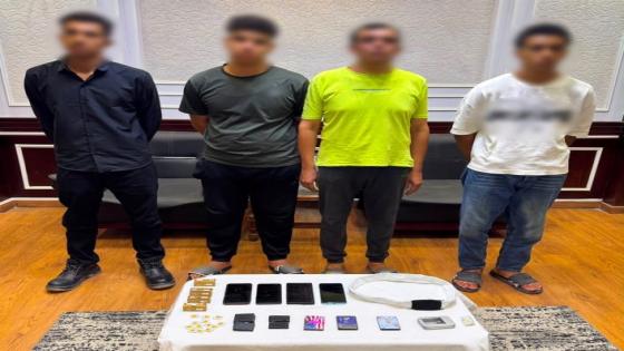 ضبط 4 متهمين يروجون لبيع سماعات الغش بسوهاج