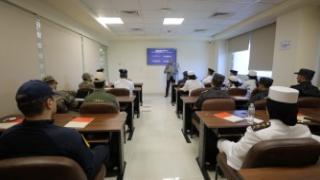 أكاديمية الشرطة تنظم دورة تدريبية بالتعاون مع الصليب الأحمر لتعزيز ثقافة القانون الدولي الإنساني
