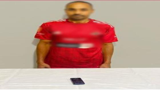 ضبط عنصر جنائي بالمنيا لاتهامه بالنصب على المواطنين وانتحال صفة موظف خدمة عملاء بالبنوك