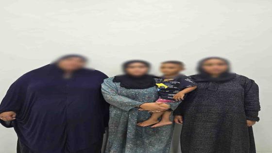 ضبط 3 سيدات لاستغلال طفل في التسول بدمياط.. والداخلية تكشف ملابسات مقطعي فيديو