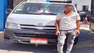مشادة بسبب المقعد الأمامي تكشف ملابسات واقعة ميكروباص في البحيرة.. ضبط السائق والتحفظ على السيارة
