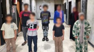 ضبط 11 شخصًا لاستغلال 11 طفلًا في التسول وبيع السلع بإلحاح في الجيزة