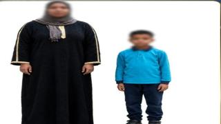 ضبط سيدة ونجلها الطالب لاتهامهما بالاعتداء على مدرسة بعصا خشبية في السويس