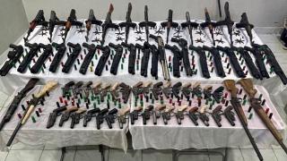 من الإسكندرية لـ أسوان.. حملة أمنية تضبط 102 قضية أسلحة ومخدرات بحوزة 108 متهمًا