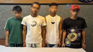 متهمو فيديو الاعتداء على طلاب أمام مدرسة في قبضة الداخلية