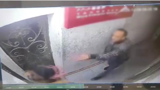 اعتداء بأداة حادة بالإسكندرية.. شخص يهاجم شقيقة زوجته في عملها بسبب خلافات عائلية