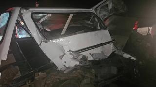 مصرع شخصين وإصابة 12 في تصادم ميكروباص بجرار على طريق بورسعيد–المنزلة