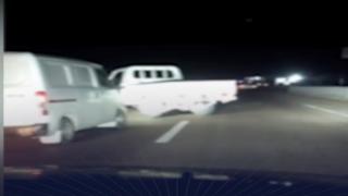 سقوط عصابة مسلحة بعد سرقة ميكروباص وأموال قائده بالإكراه بمطروح