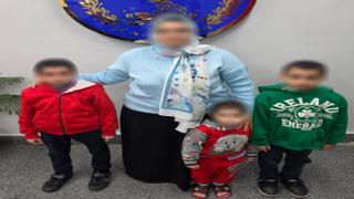 فيديو صادم في الإسكندرية.. أطفال على حافة الخطر خارج شباك شقة مرتفعة