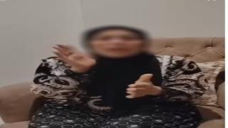 تعدى عليها وطردها من الشقة.. الداخلية تكشف تفاصيل فيديو السيدة العربية