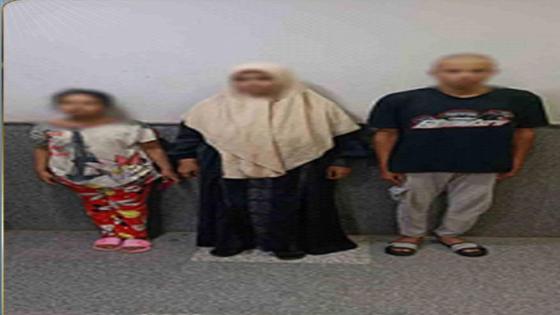 انتقامًا لواقعة سابقة.. ضبط سيدة ونجلتها بعد استدراج طفلة والتعدي عليها بالدقهلية