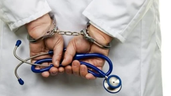 القبض على طبيب وشقيقي زوجته بعد مشاجرة عنيفة داخل عيادة بدار السلام