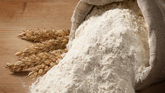 حملات تموينية مكثفة.. ضبط 20 طن دقيق في قضايا خبز خلال 24 ساعة