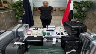 الأمن يكشف ملابسات سرقة حقائب سيدتين تحملان جنسية أجنبية بالقاهرة وضبط الجاني