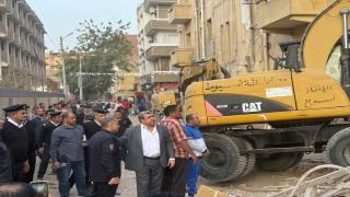 انهيار عقار في أسيوط ووفاة 6 أشخاص والبحث عن ناجين