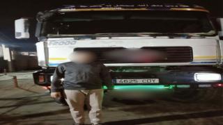 القبض على سائق سيارة نقل دهس عاملا وتسبب في وفاته بالمقطم