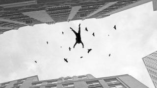 تفاصيل مصرع شاب سقط من الطابق الخامس أثناء سرقة شقة بمدينة 15 مايو