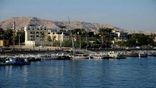 القابضة للمياه: مياه الشرب آمنة تمامًا في الأقصر ومطابقة للمعايير