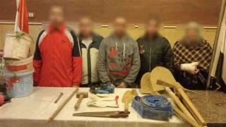 ضبط 5 أشخاص ينقبون على الآثار فى عين شمس بينهم سيدة
