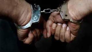 ضبط عنصر جنائي غسل 30 مليون جنيه من حصيلة الاتجار بالأسلحة النارية والذخائر غير المرخصة
