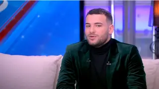 المطرب مسلم