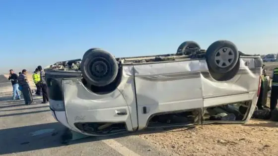 ى انقلاب ميكروباص