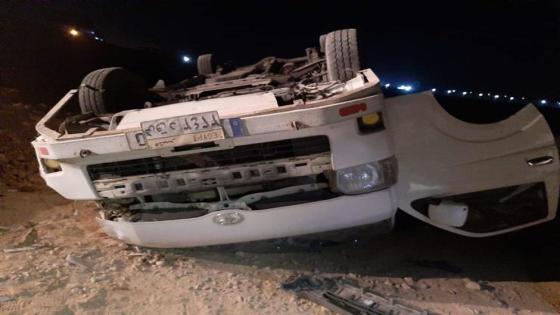 انقلاب ميكروباص طريق مصر الاسماعيلية