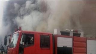 حريق بجوار ملعب كرة السلة في كلية التربية الرياضية بالمنيا.. ورئيس الجامعة يأمر بالتحقيق