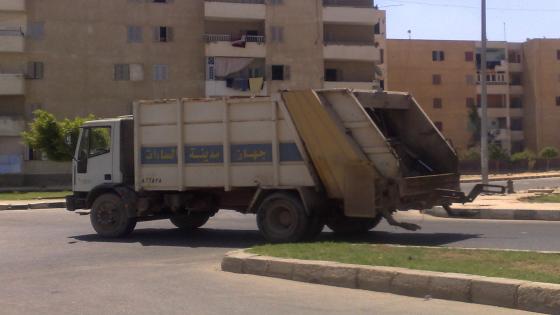 سيارة__قمامة