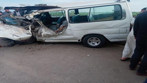 مصرع شخص وأصابة 3 اخرين فى انقلاب ميكروباص فى المنيب