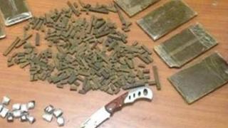 القبض على أخطر تاجر حشيش فى أمبابة