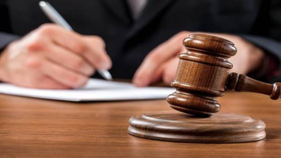 المؤبد للأول و10 سنوات للثاني.. الحكم في قضية مقتل رجل أعمال داخل كمبوند بالتجمع