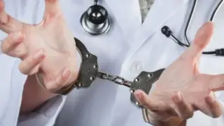 هتك عرض 93 سيدة.. قرار قضائي جديد في استئناف طبيب روض الفرج على إعدامه