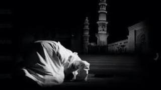 القبض على شخص قتل معلما أزهريا وهو ساجد بمسجد في قنا