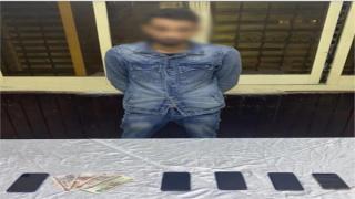 القبض على عاطل بتهمة سرقة هواتف المواطنين فى مدينة نصر
