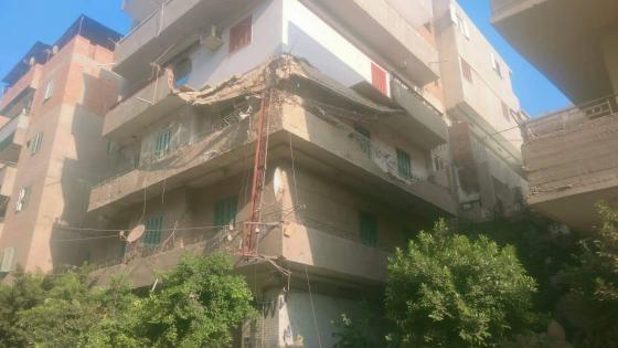 سقوط شرفة عقار فى الدقى على سيارتين دون أصابات