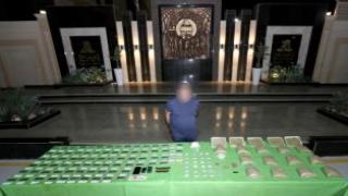 القبض على عصابة تروج المخدرات بتطبيقات إلكترونية .. 21 مليون جنيه وخدمة توصيل للمنازل