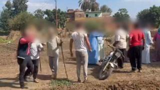 مشاجرة بسبب خلافات الجيرة في البحيرة.. ضبط 5 أشخاص بعد تداول فيديو للواقعة