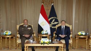 وزير الداخلية يستقبل وزير الدفاع ورئيس الأركان للتنهئة "بعيد الشرطة "