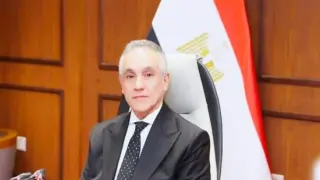 وزير العدل للأعضاء الجدد بالنيابة العامة: لا مكانة اجتماعية تعلو على القانون.. والحق لا تعوقه قلة الحيلة